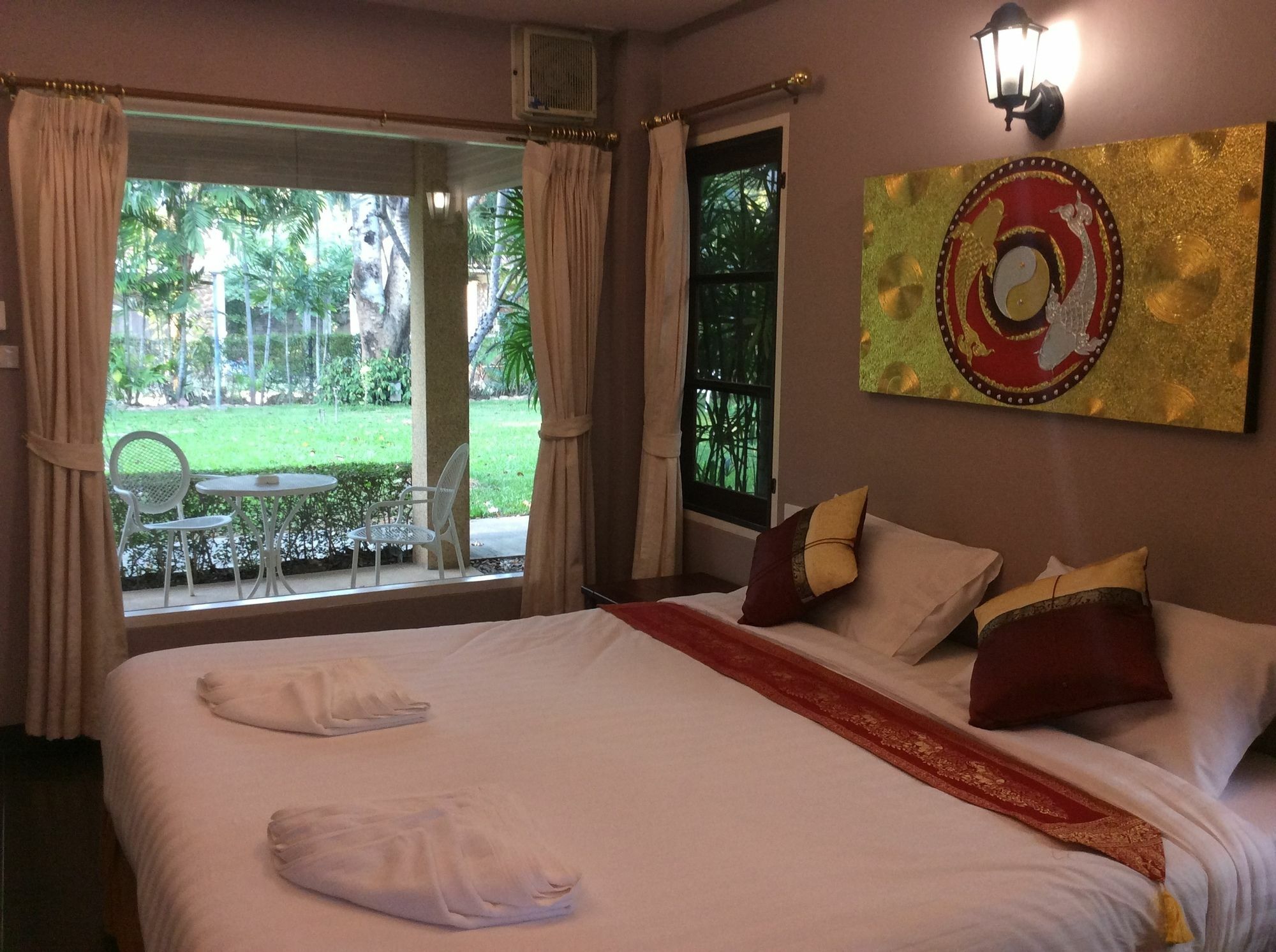 The Nine Guest House Канчанабури Екстериор снимка